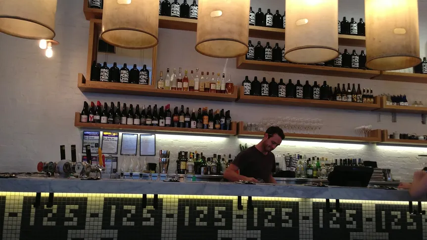 Bar